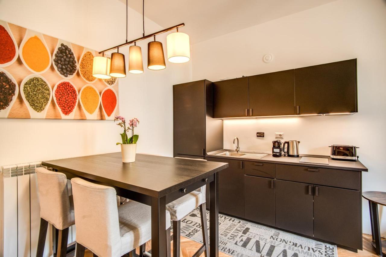 Giulio Cesare Charming Suite Great Location 罗马 外观 照片